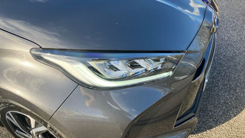 Toyota Yaris 1.5 Hybrid Design 5dr CVT Hybrid Hatchback